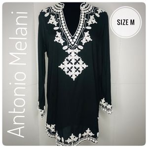 ANTONIO MELANI SOLID EMBROIDERED TUNIC